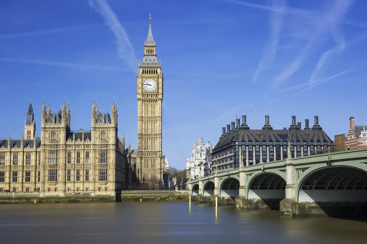 Big Ben und Westminster Parlament London — Symbol britischen Rechts