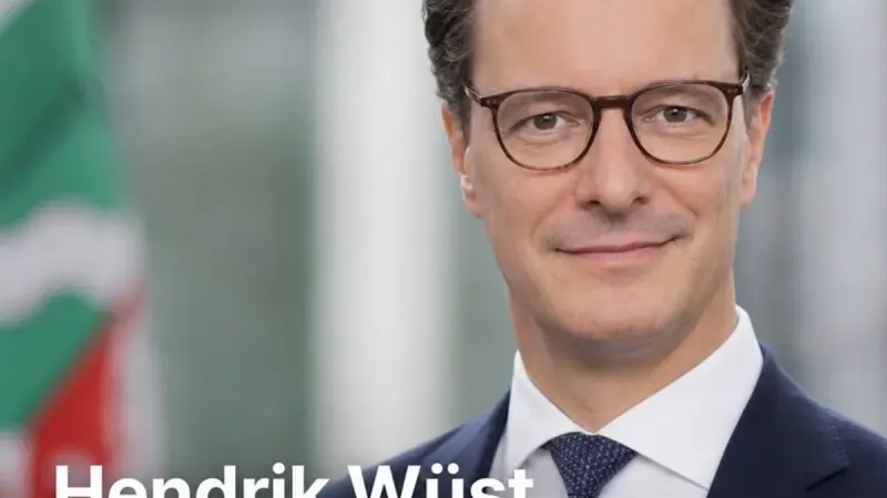Komponist Emanuel Meshvinski dirigiert Jüdisches Kammerorchester